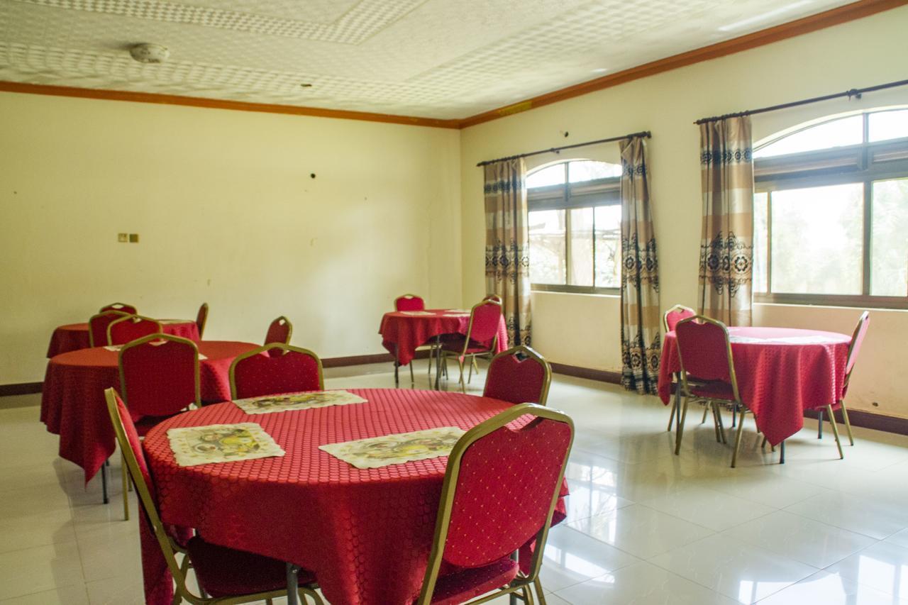 Rays Hotel Mbarara Ngoại thất bức ảnh